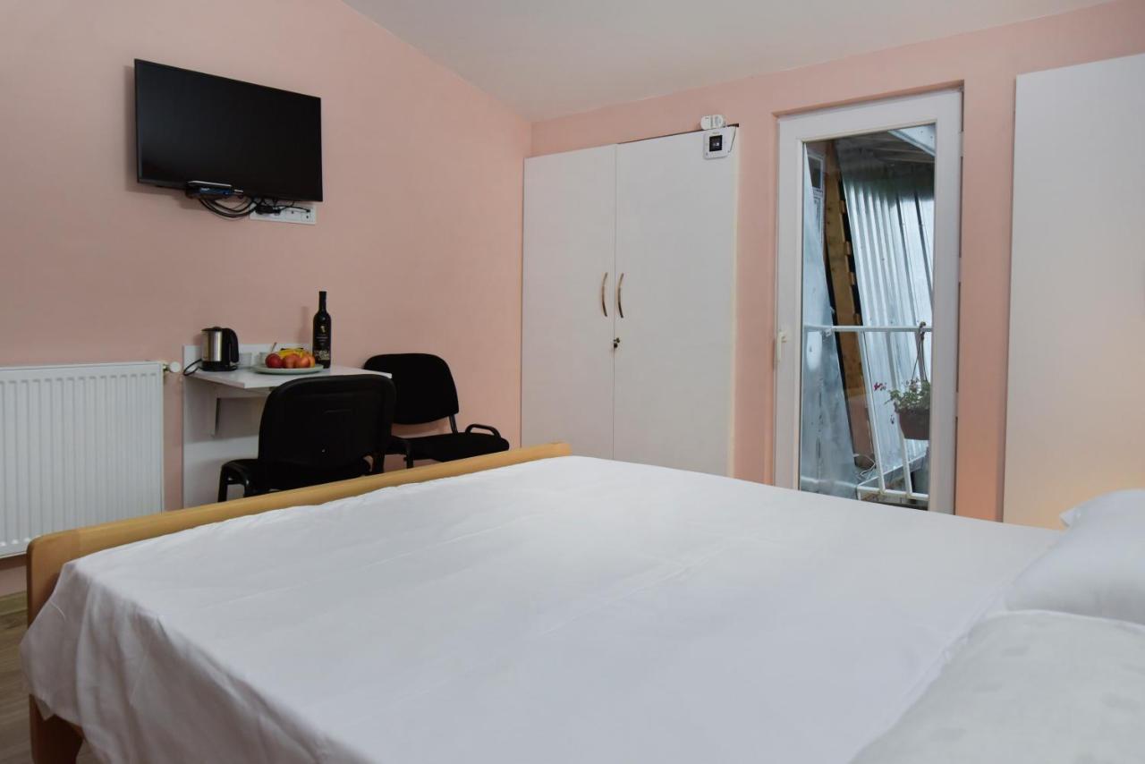 Hb Apartments Laghidze Tbilisi Exteriör bild